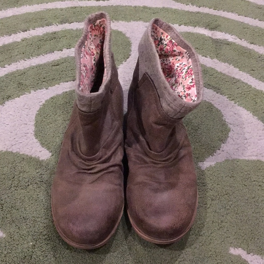 Roxy Booties